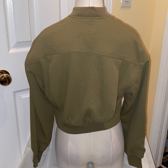 NWOT gorgeous olive green Wilfred bomber jacket - Picture 3 of 4